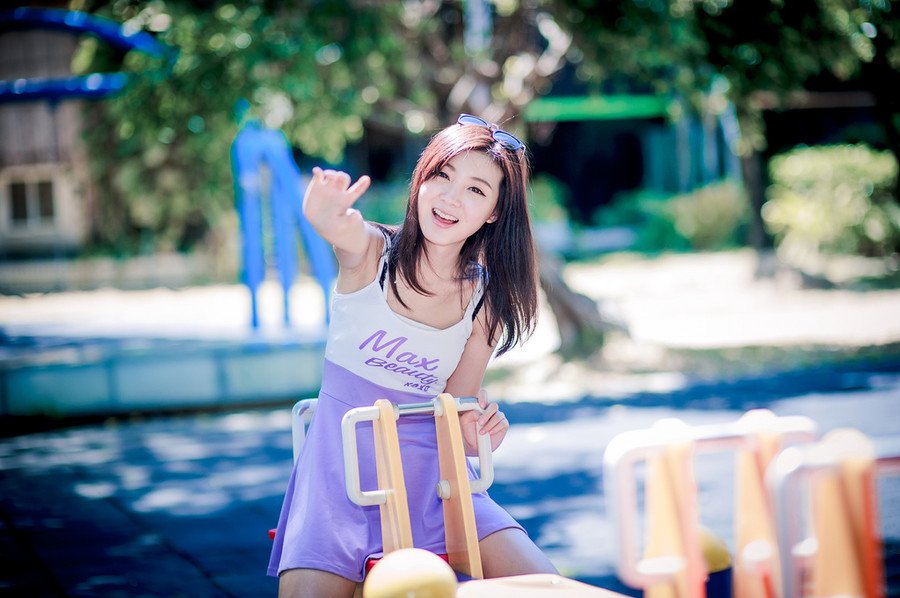 “退！退往夏口！”陈到咬了咬牙，此刻也只能退了，如果以柴桑大营的兵力来算，对方不可能在占据江夏，伏击自己的情况下，还有余力去夺取夏口，虽然眼下夏口已经成了一处死地，但除了夏口，他没有别的地方可退。
